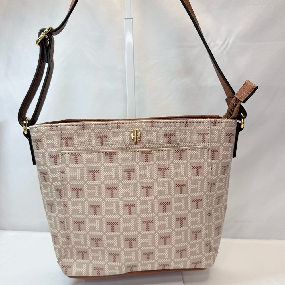 Tommy Hilfiger Gray, Cream & Brown Cross Body Bag w/ 21”+ Adjustable Drop NWOT